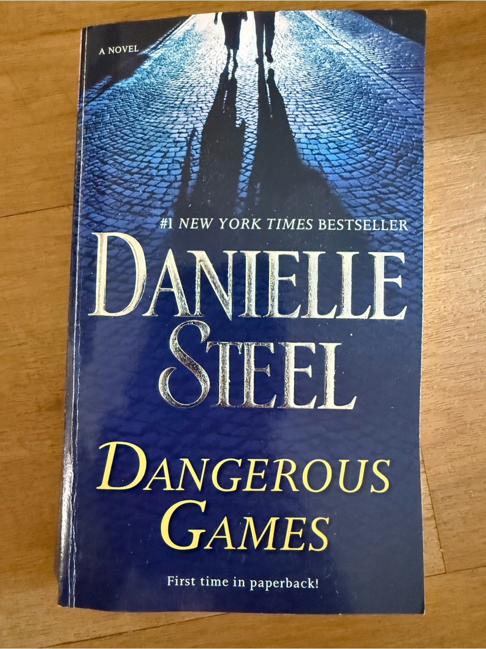 📚3 for $12📚 Dangerous Games by Danielle Steel Paperback Novel